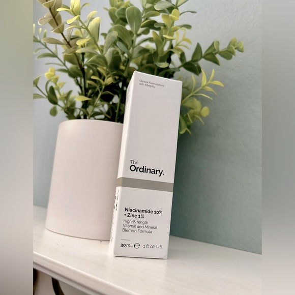 NEW. The Ordinary vitamin and mineral serum. - Picture 1 of 4